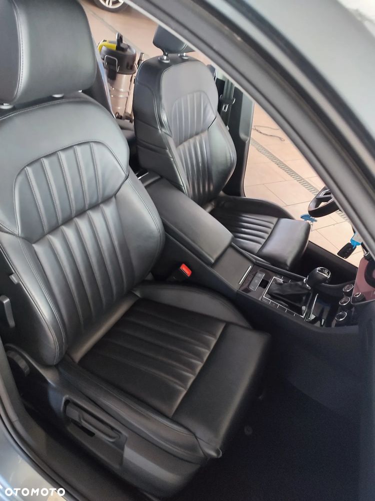 Skoda Superb 1.6 TDI DSG Ambition - 12