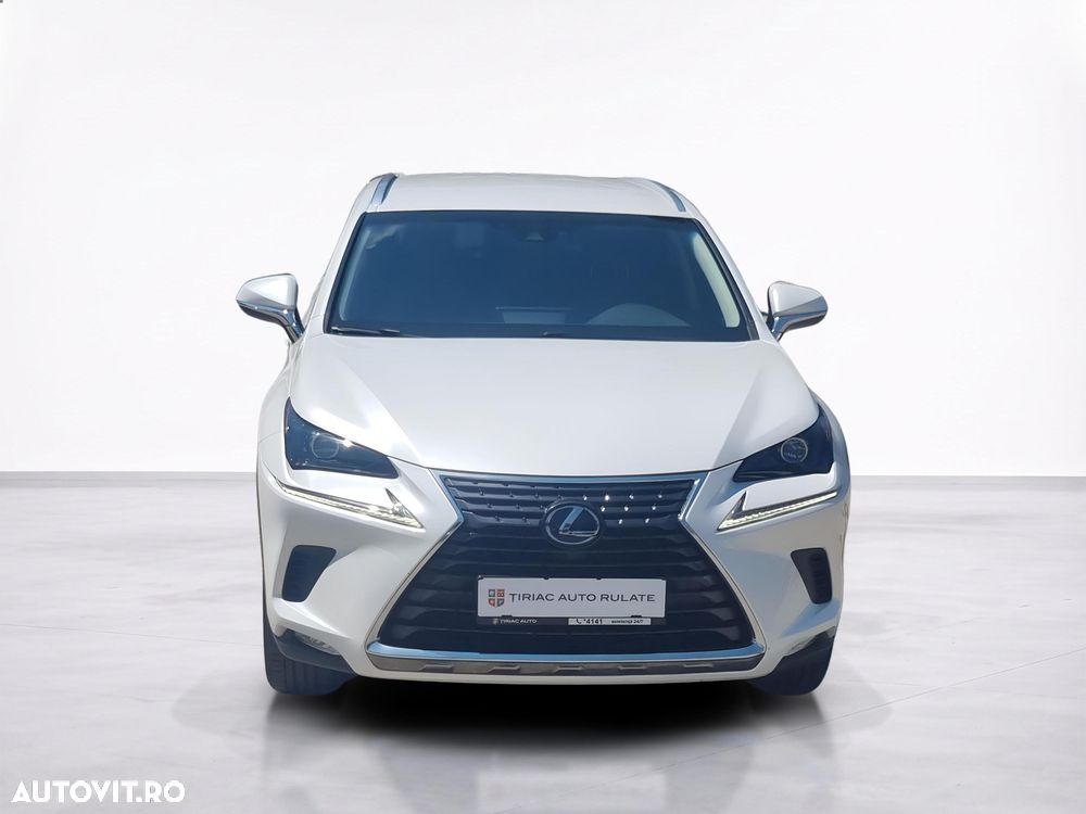 Lexus Seria NX - 9