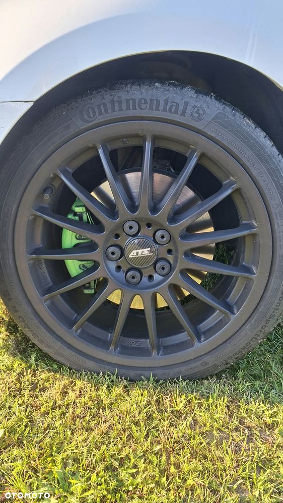 Volkswagen Golf - 19