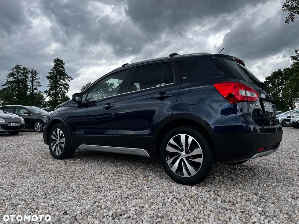 Suzuki SX4 - 4
