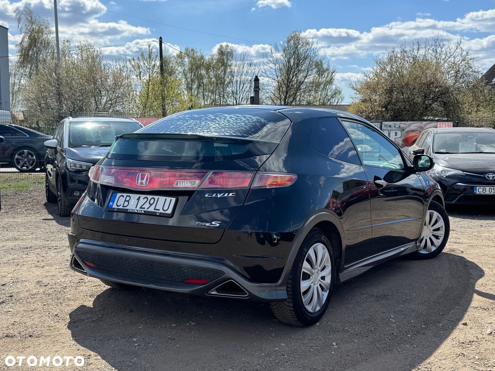Honda Civic 2.2i-CTDi TypeS - 10