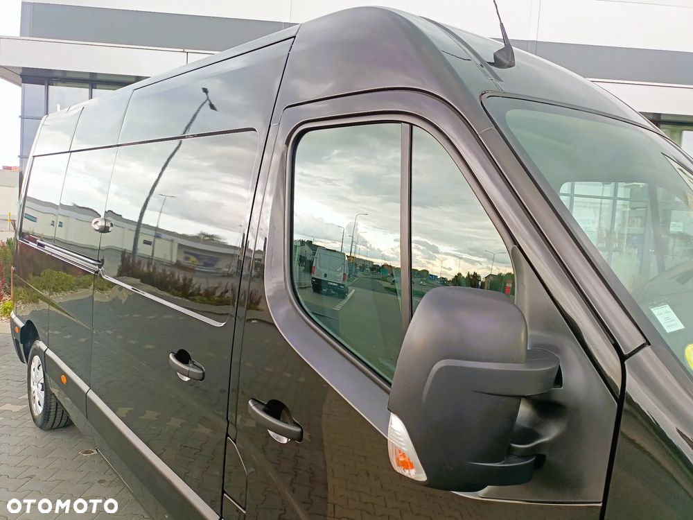 Renault MASTER L3H2 KOLOR METALIC 2022/2023 - 17