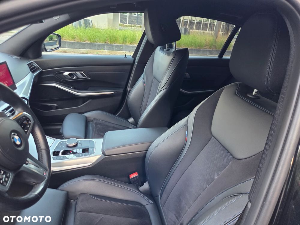 BMW Seria 3 320d xDrive mHEV M Sport sport - 15