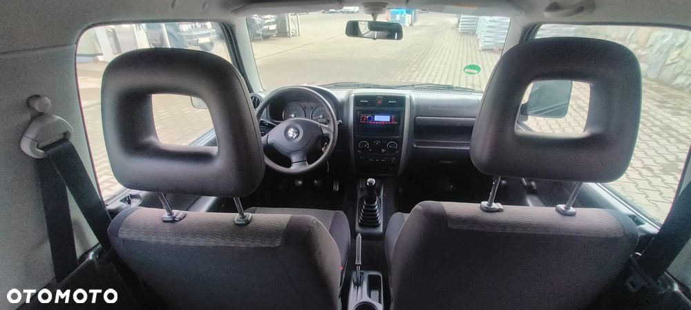 Suzuki Jimny - 12