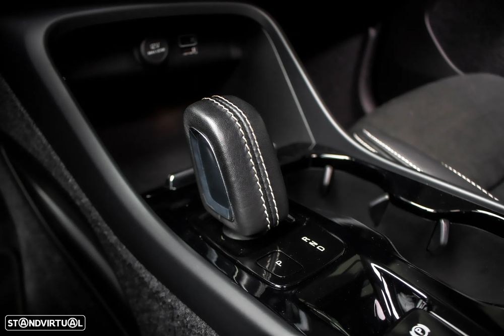 Volvo XC 40 1.5 T4 PHEV R-Design - 19