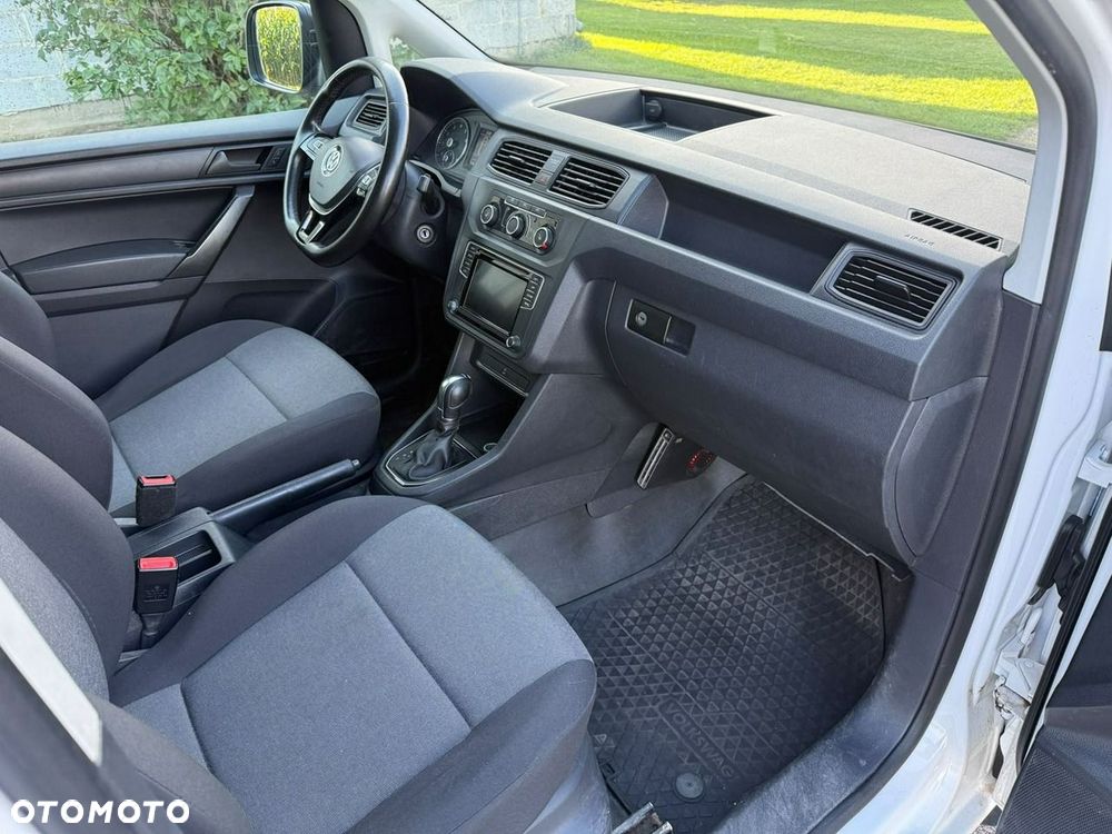 Volkswagen Caddy - 12