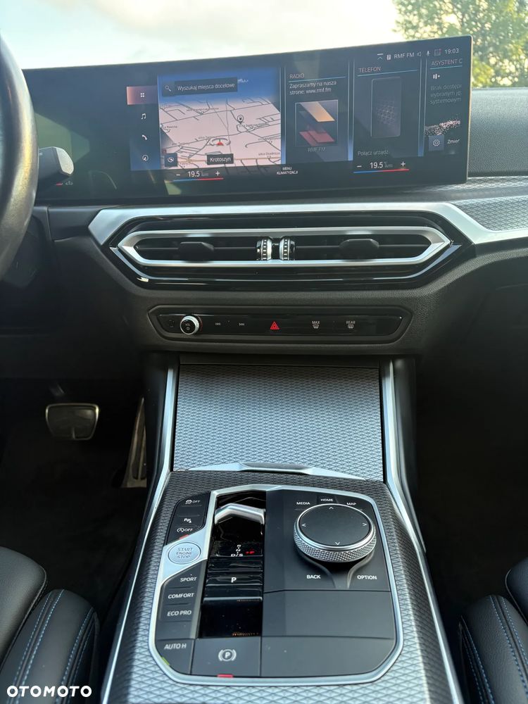 BMW Seria 3 318i M Sport - 15