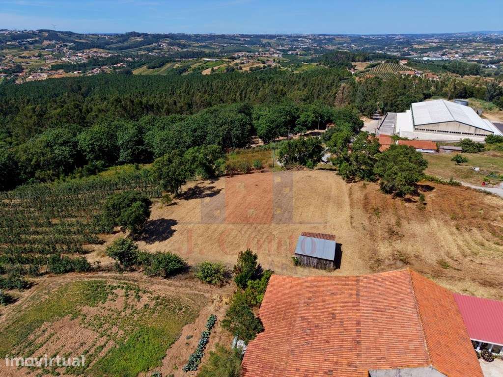 Terreno para Construção com Vista Panorâmica - Grande imagem: 2/15