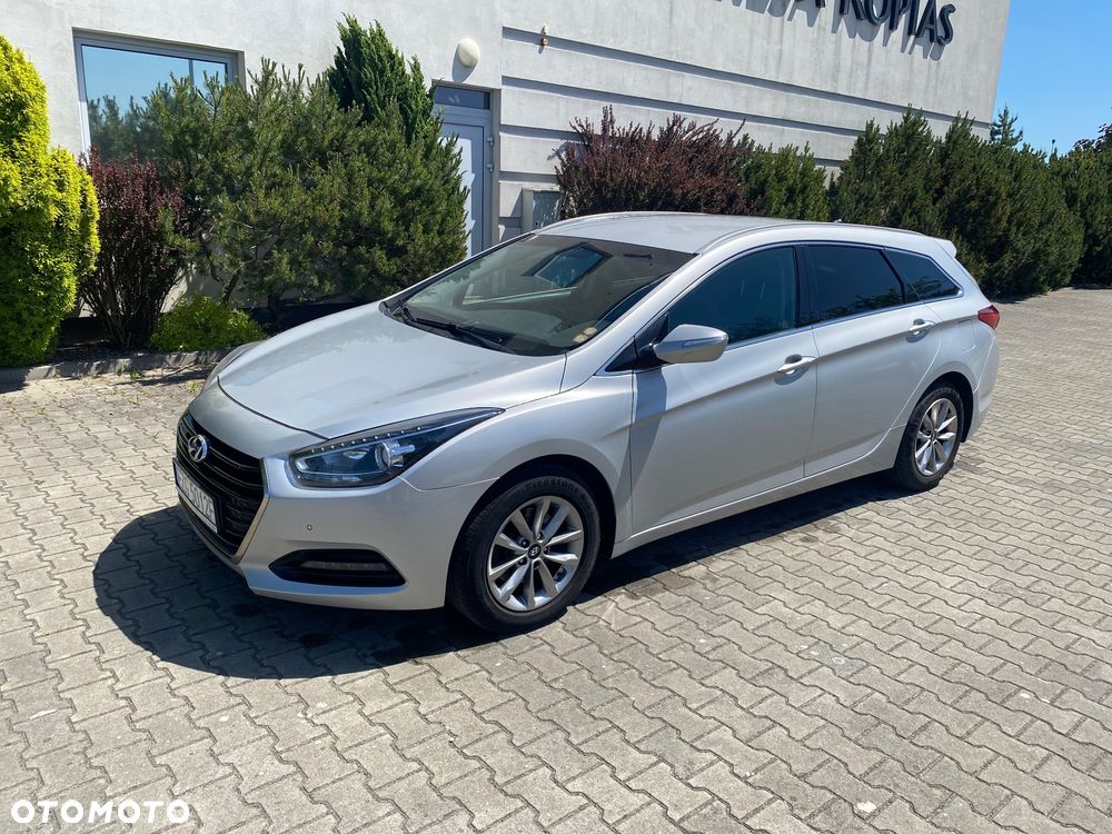Hyundai i40 1.7 CRDi Comfort + - 21