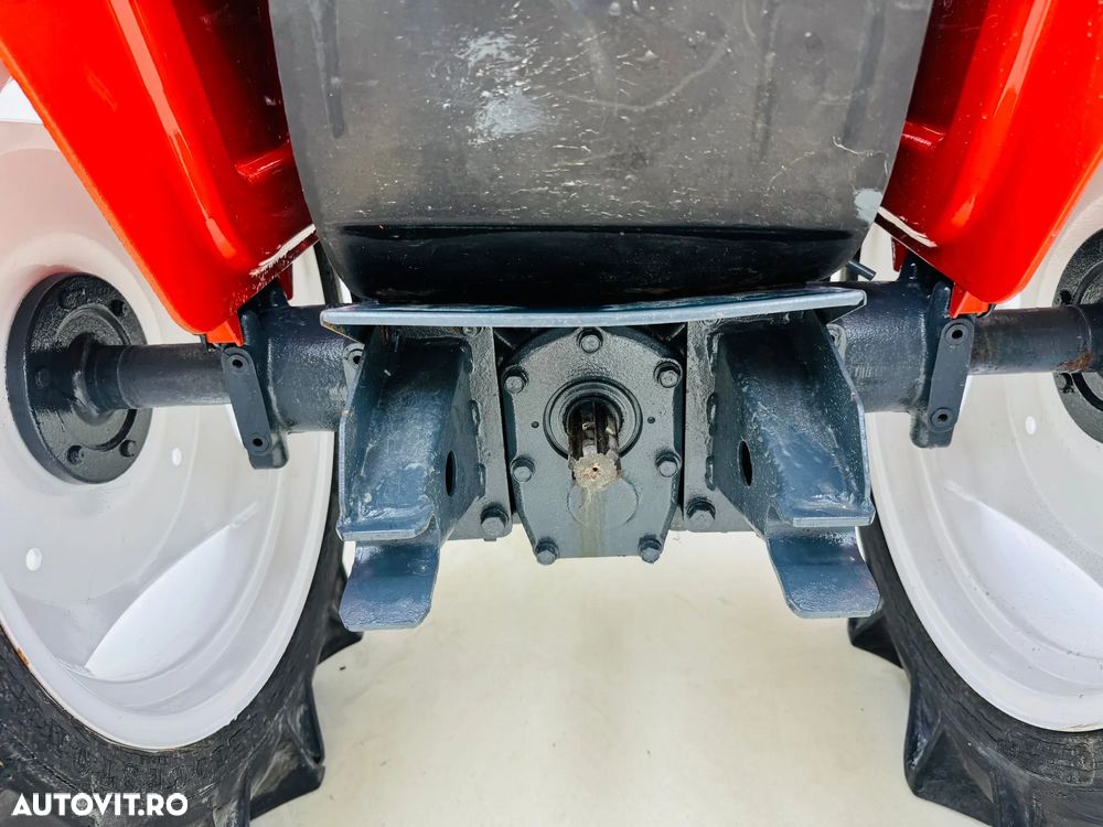 Kubota B1600 - 12