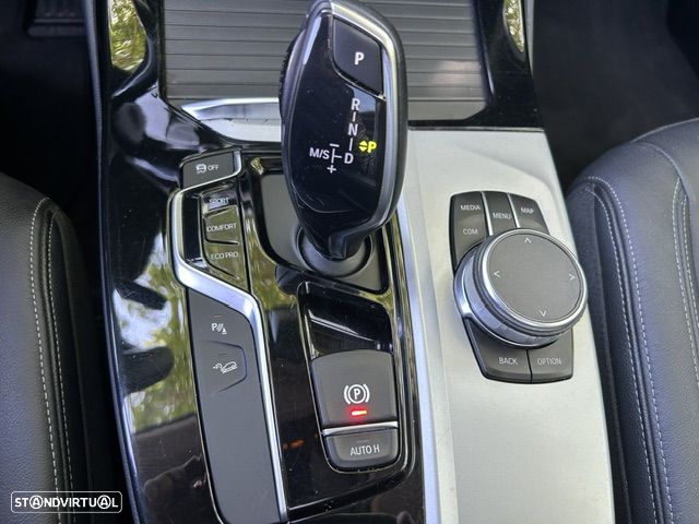 BMW X3 30 i xDrive xLine - 35