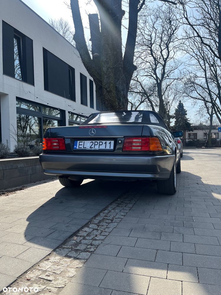 Mercedes-Benz SL - 1