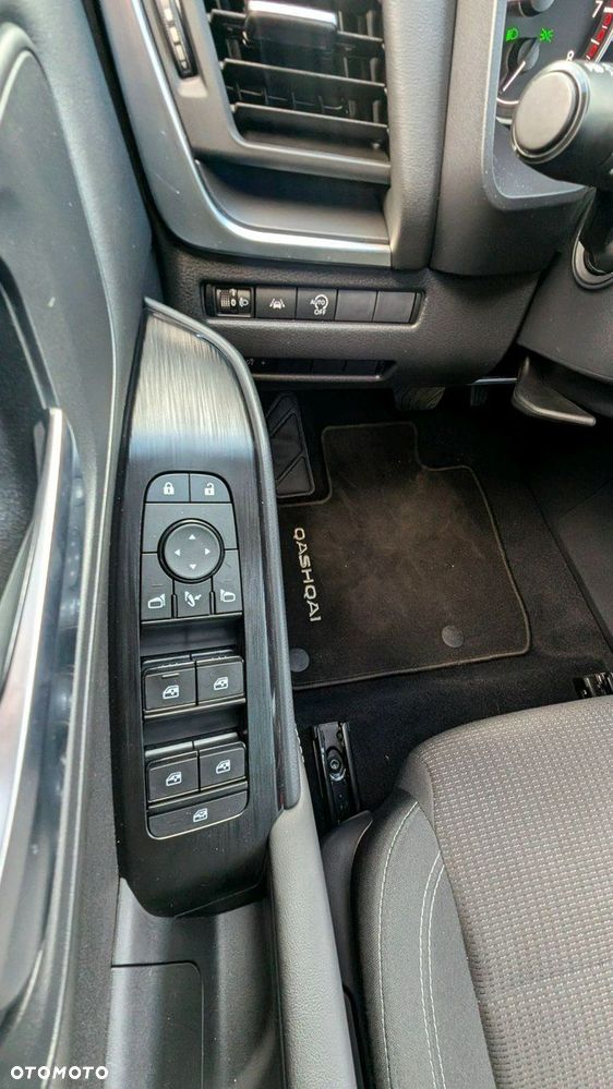 Nissan Qashqai - 23