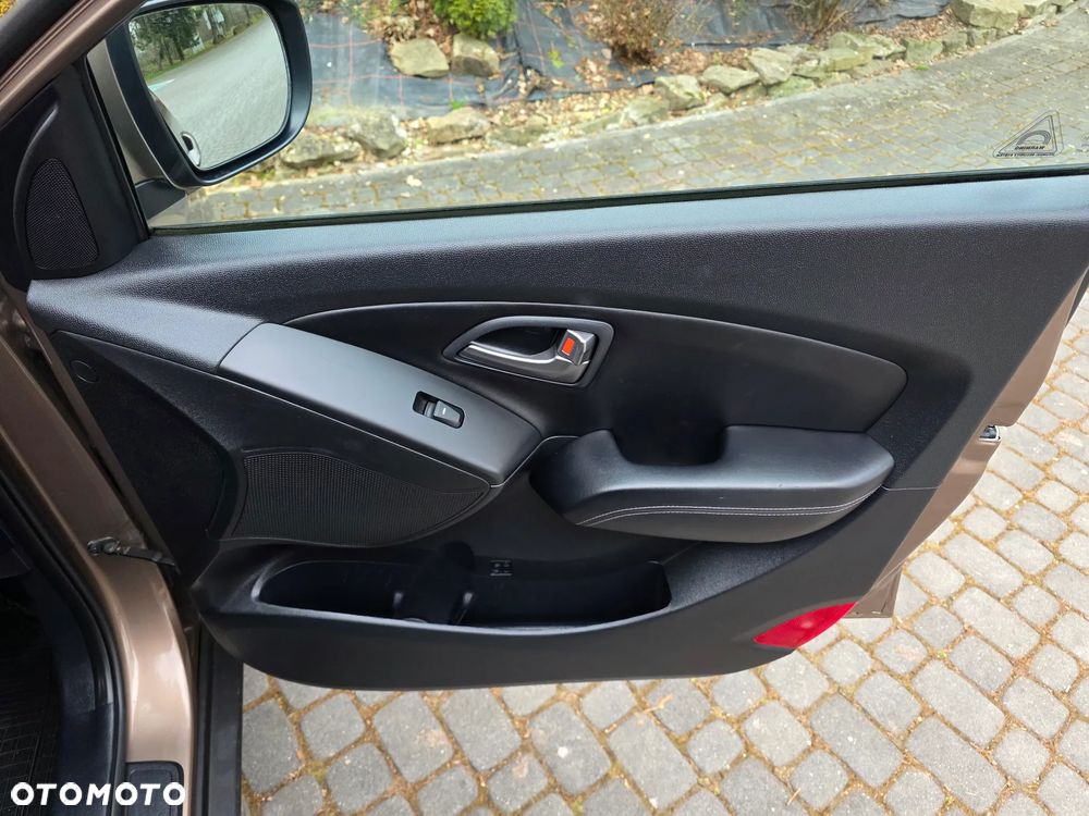 Hyundai ix35 - 20