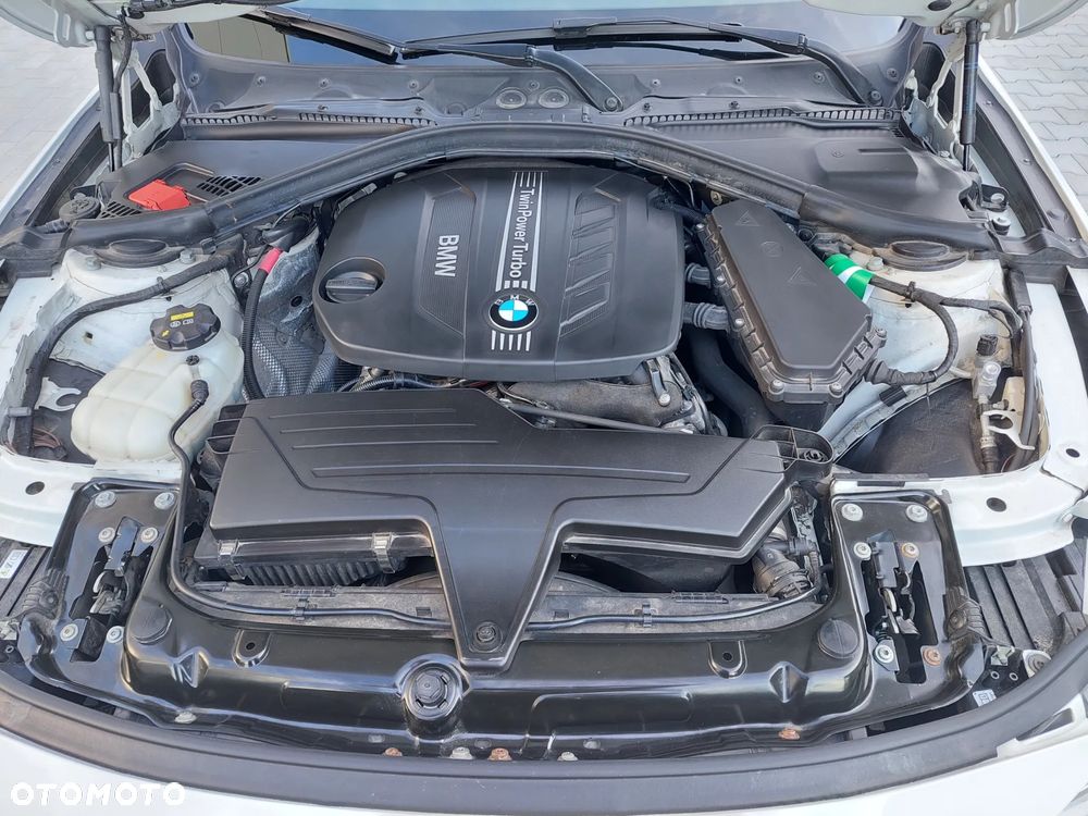 BMW Seria 3 320d - 31