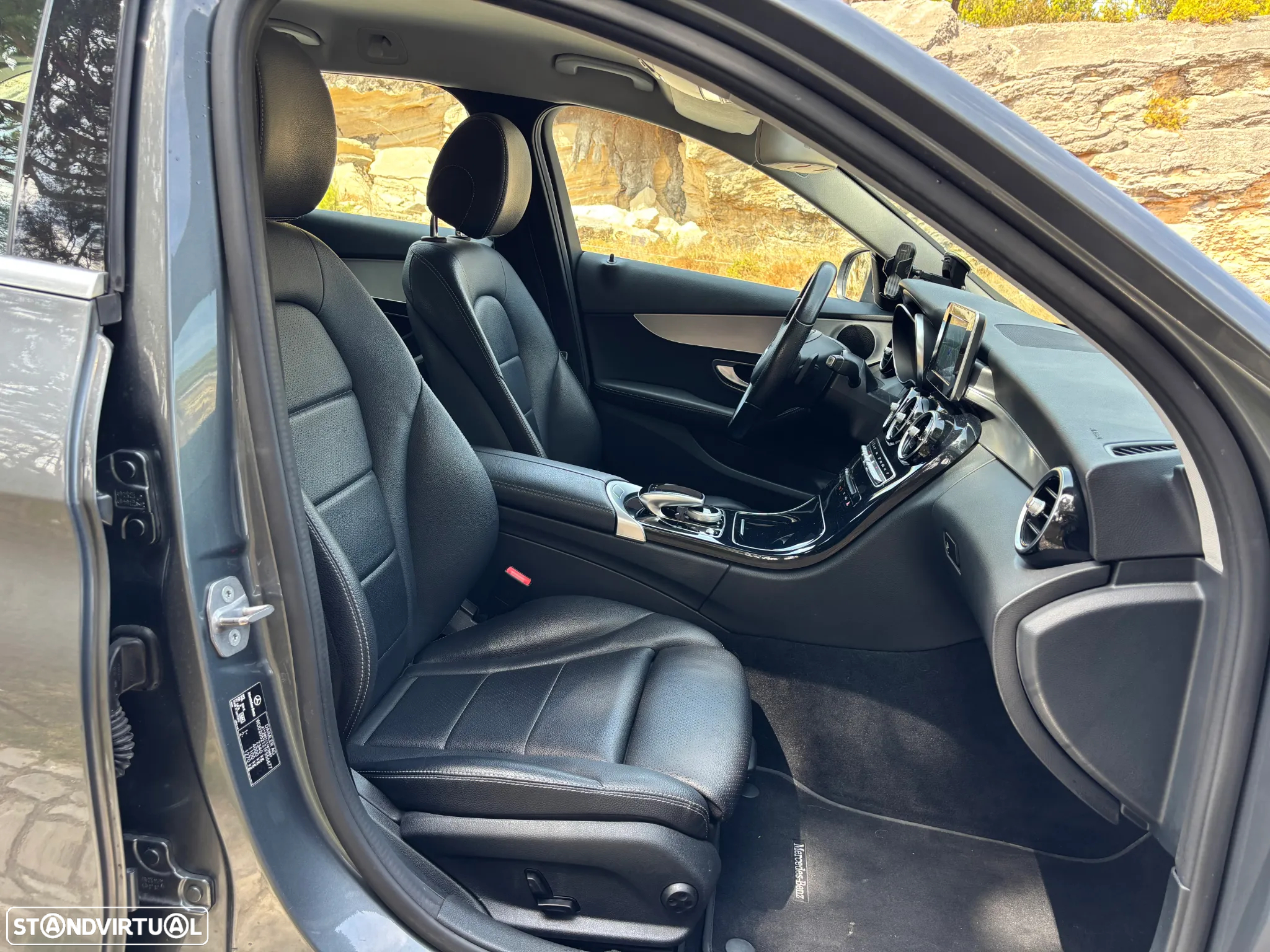 Mercedes-Benz C 300 h Avantgarde - 12