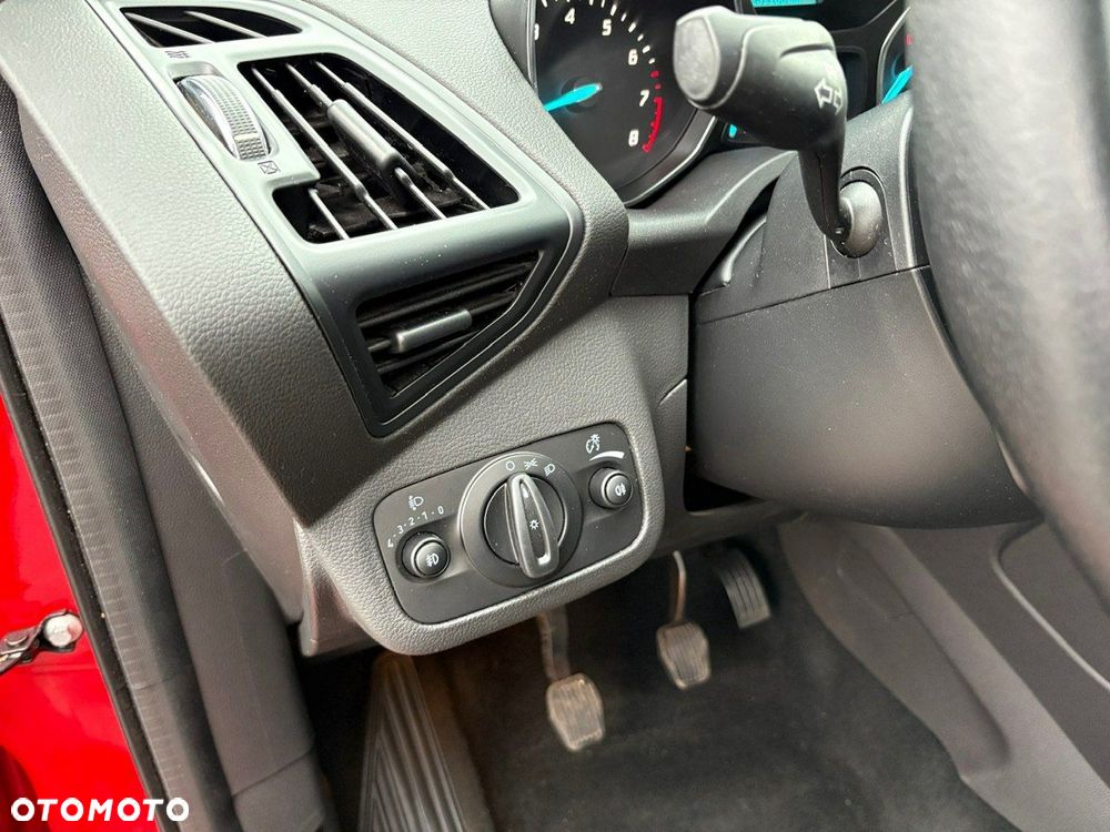 Ford Kuga 1.5 EcoBoost 2x4 Cool & Connect - 15