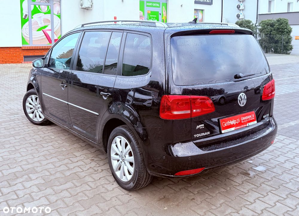 Volkswagen Touran - 15