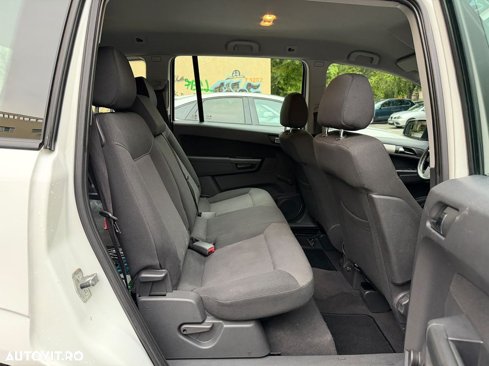 Opel Zafira 1.7 CDTI ecoFLEX Family - 13