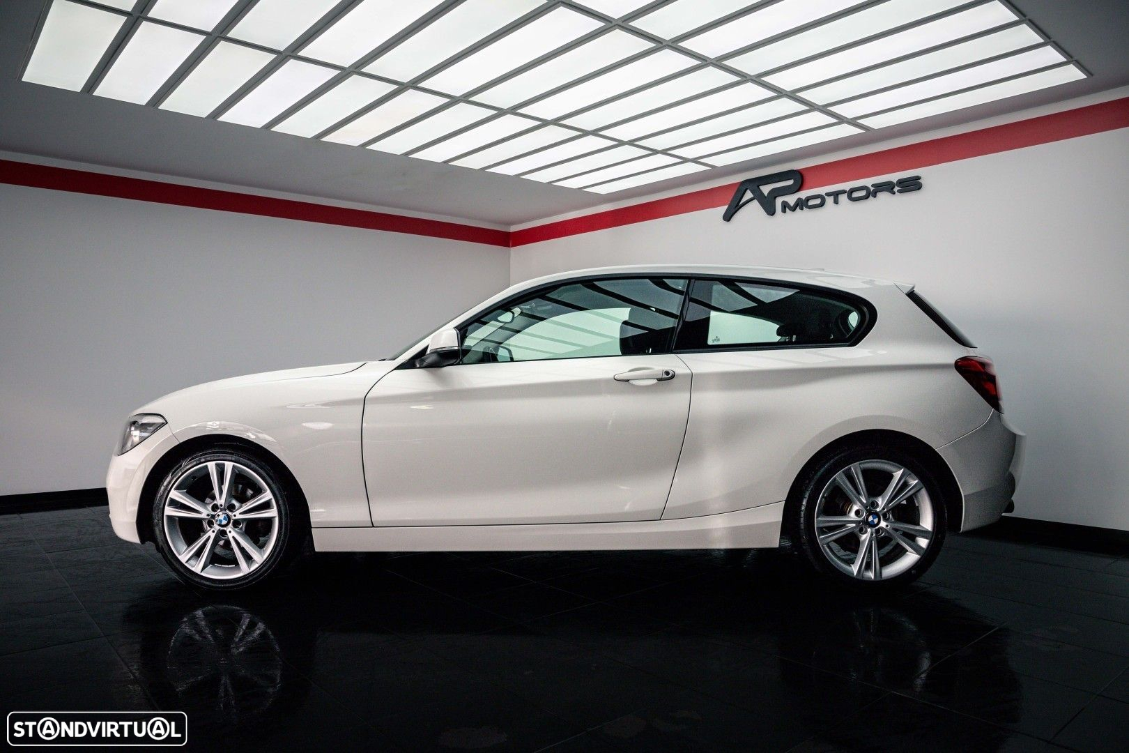 BMW 116 d Line Urban - 12
