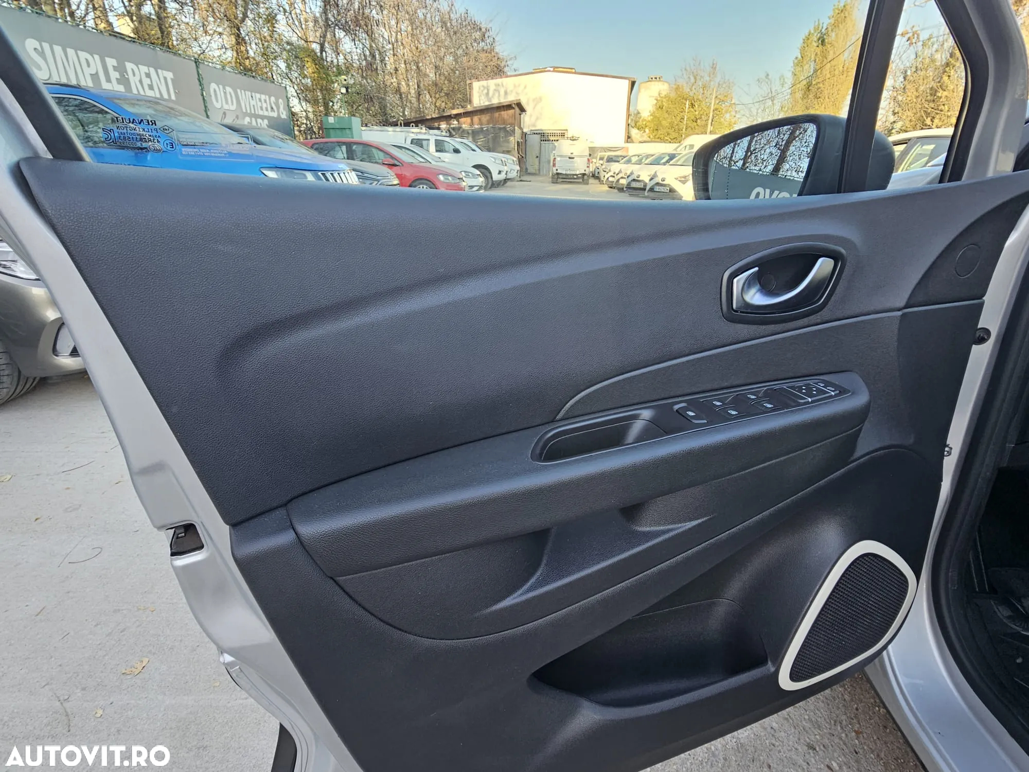 Renault Captur TCe Life Evo - 9