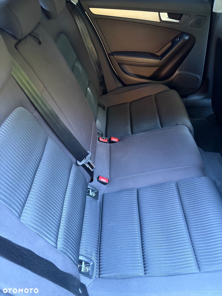 Audi A4 Avant - 12