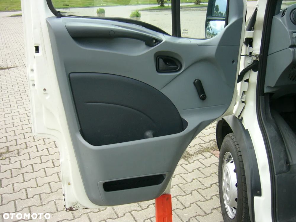 Iveco Daily 35s10 Doka 7 osób Faktura vat - 15