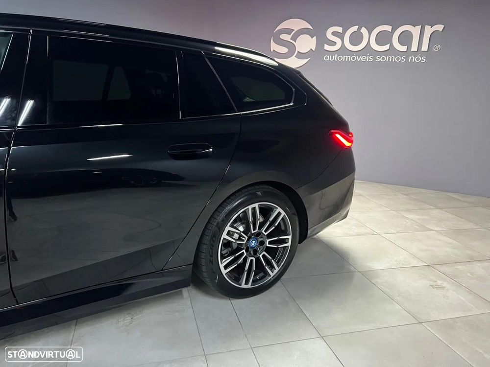 BMW 530 e Pack Desportivo M - 9