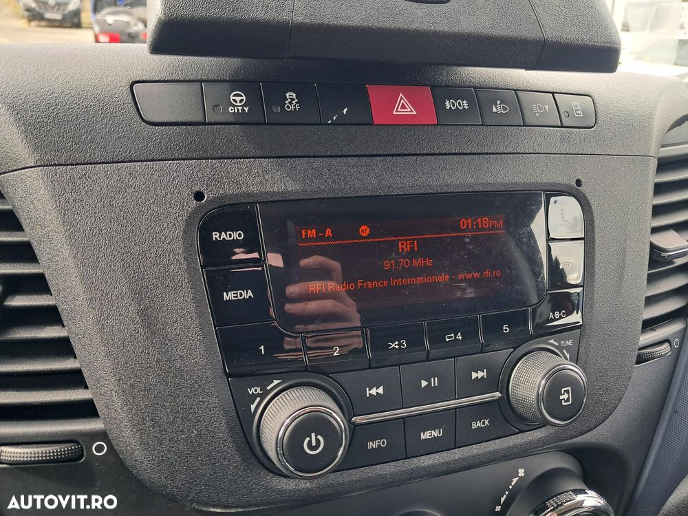 Iveco DAILY 35S18 180CP 3.0D TRANSPORT AUTO - 22