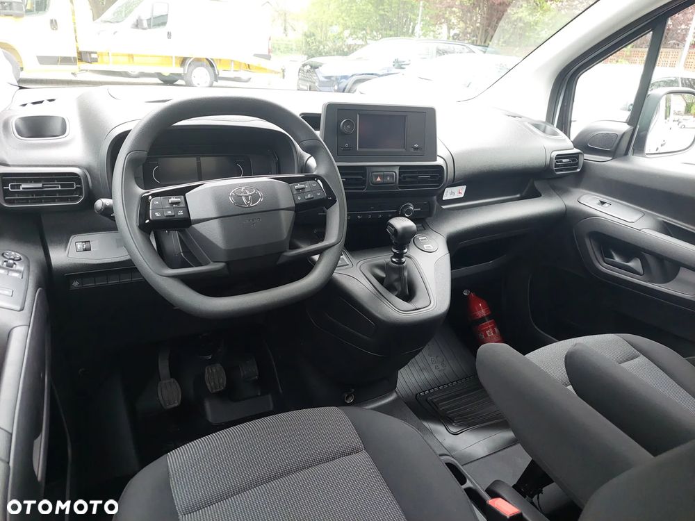 Toyota Proace City Verso 1.5 D-4D Combi - 10