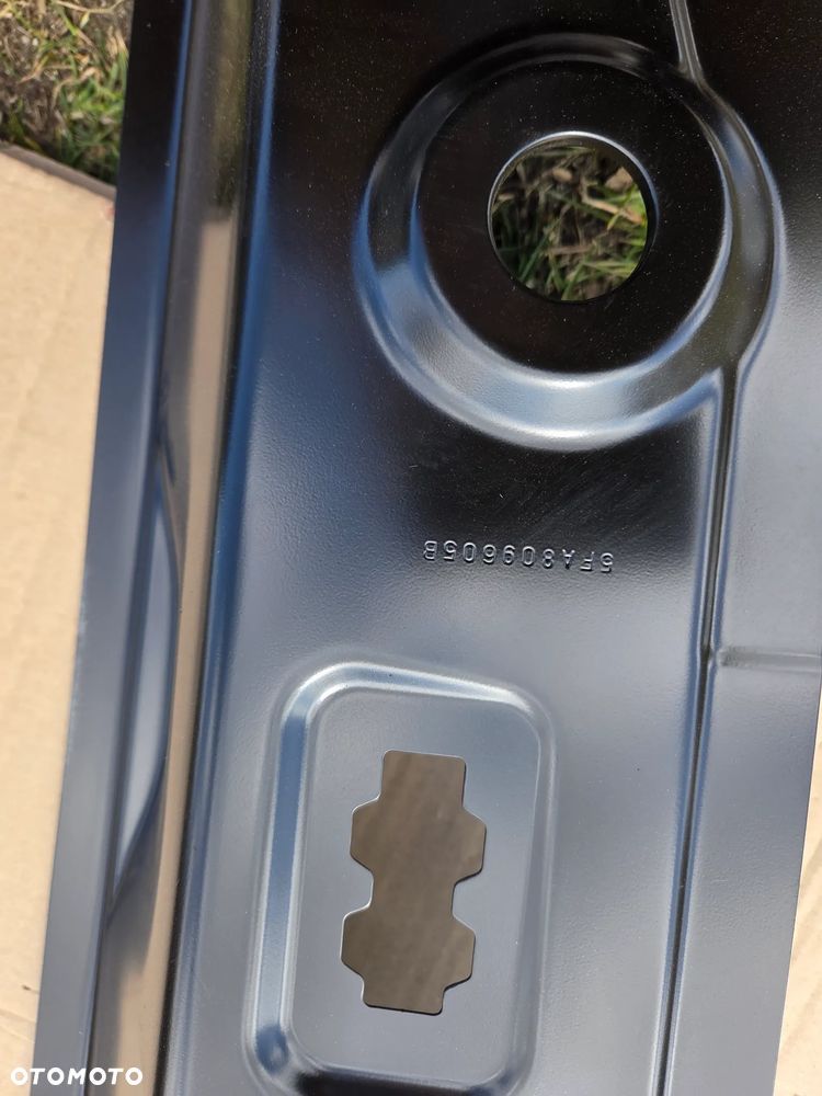 Próg Słupek A B lewy Seat Cupra León IV KL Hatchback 5FA809605B Rama Poszycie Lewe Słupek A B Seat Cupra Leon IV 4 KL Hatchback - 4