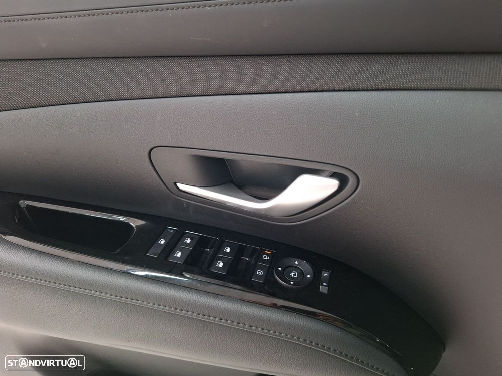 Hyundai Tucson 1.6 T-GDi 48V Vanguard - 17