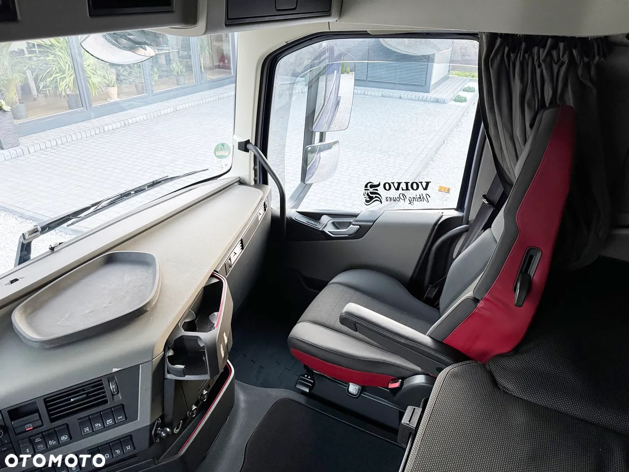 Volvo FH 500 /12.2017/ ACC /  KLIMA POSTOJOWA / XENON / NAVIGACJA / Z NIEMIEC - 32