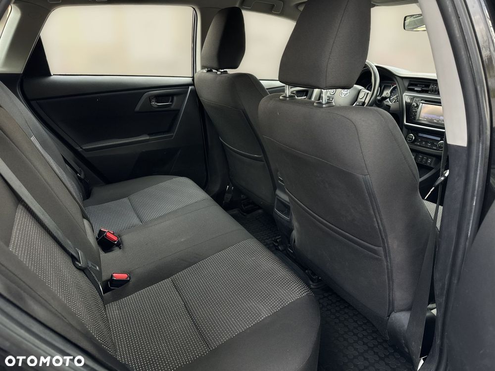 Toyota Auris 1.6 Active - 11