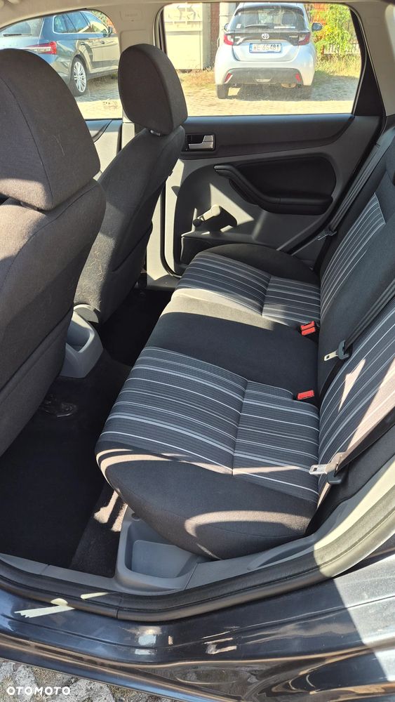 Ford Focus - 12