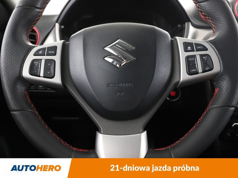 Suzuki Vitara - 19
