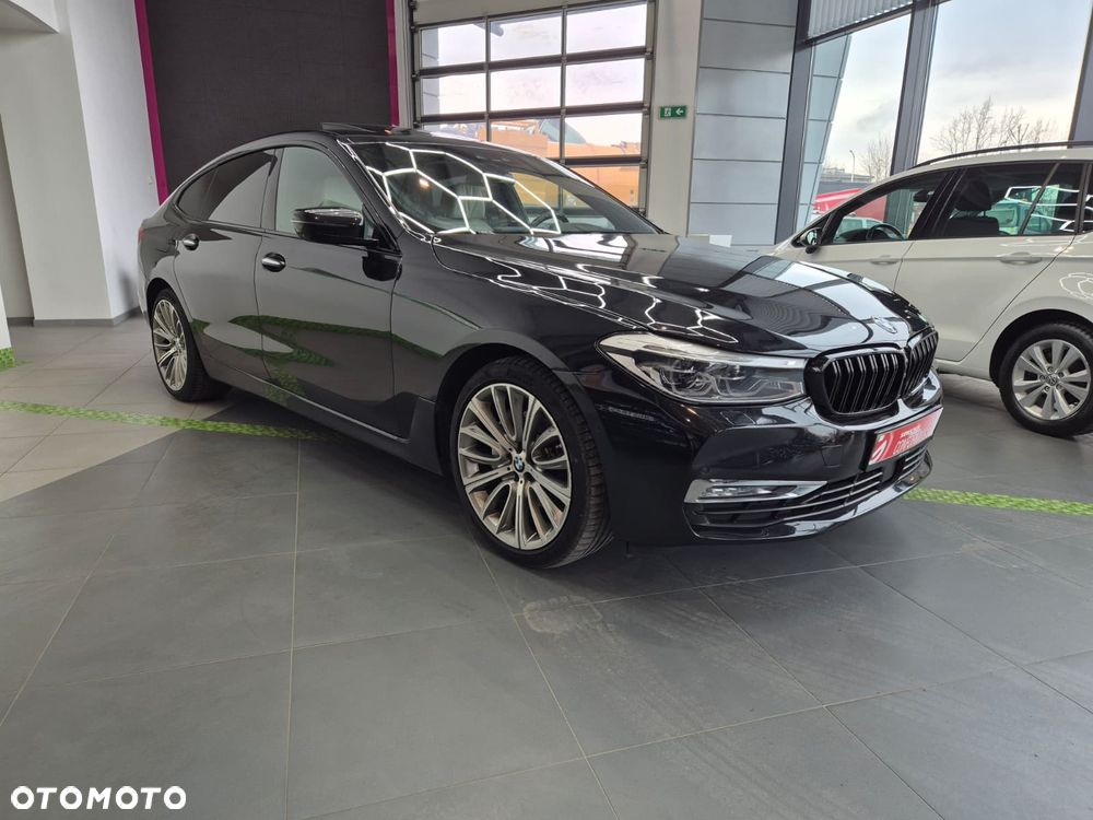 BMW 6GT - 6