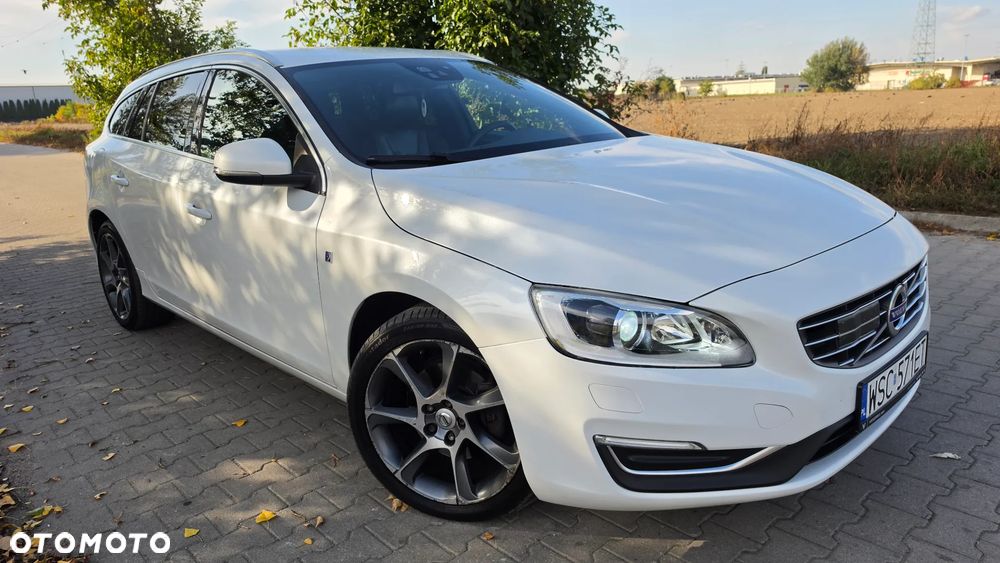 Volvo V60 D4 Drive-E Ocean Race - 3