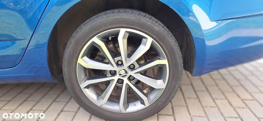 Skoda Octavia 2.0 TDI SCR Style DSG - 24