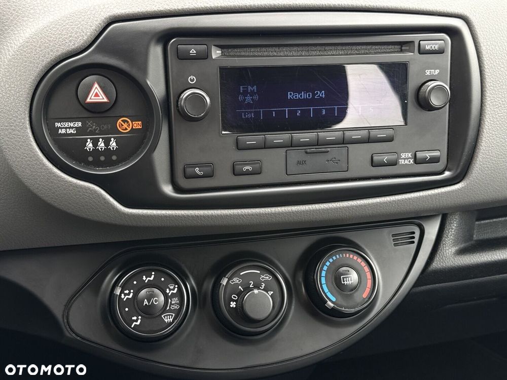 Toyota Yaris 1.5 Active - 16