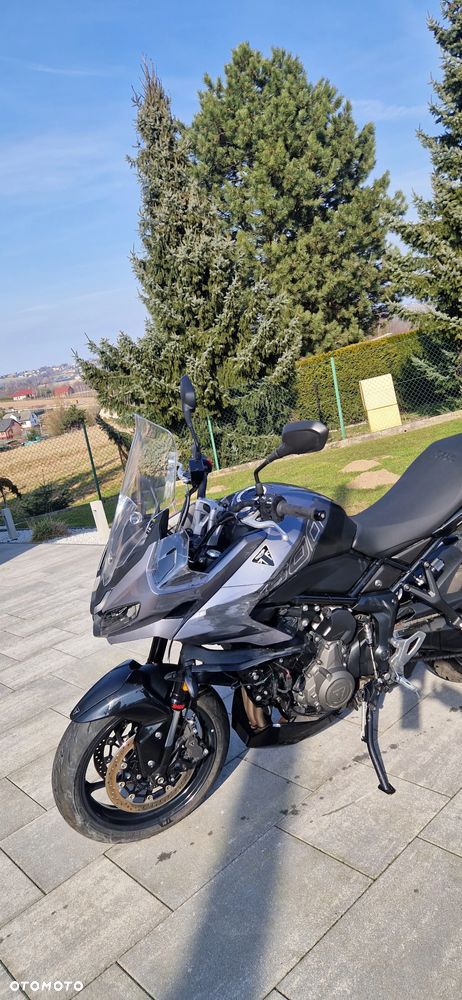 Triumph Tiger - 5