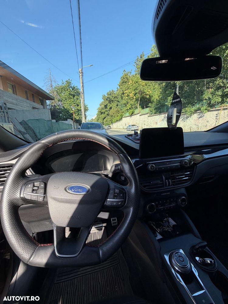 Ford Kuga - 6