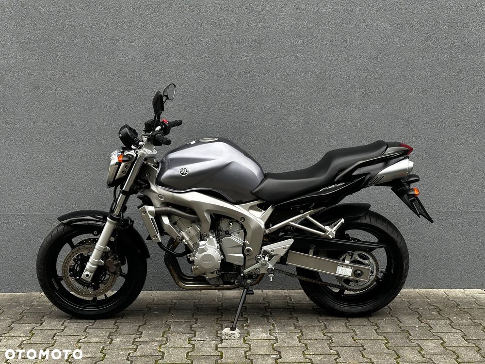 Yamaha FZ6 - 5