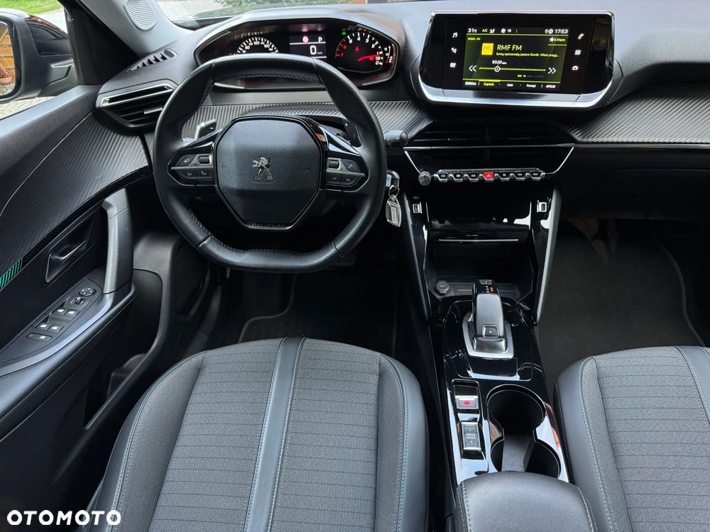 Peugeot 2008 1.2 PureTech Allure S&S EAT8 - 15