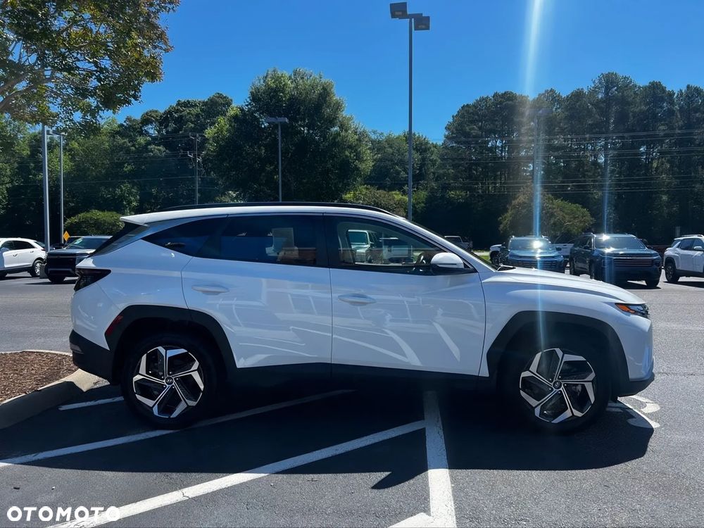 Hyundai Tucson - 4