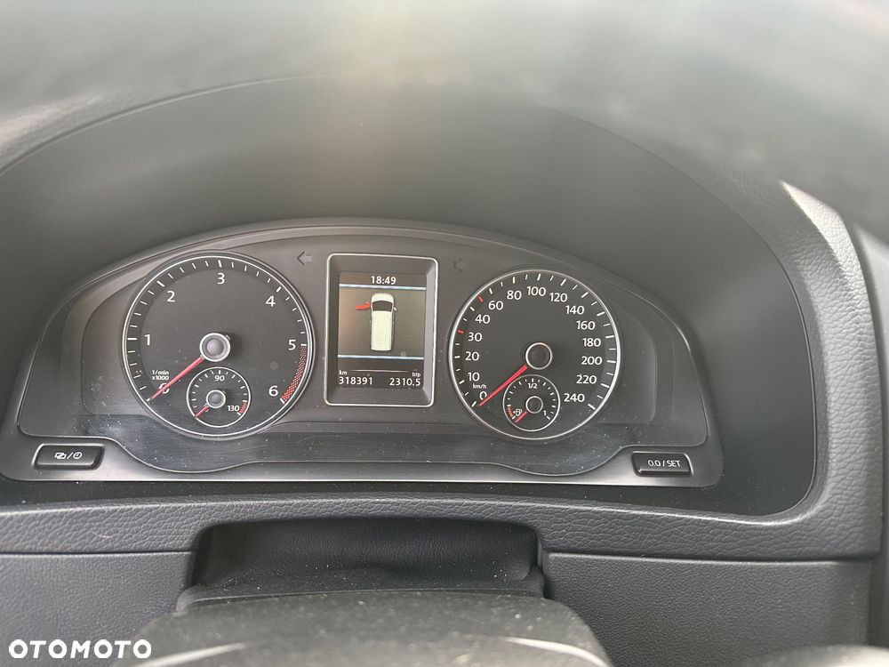 Volkswagen Multivan - 14
