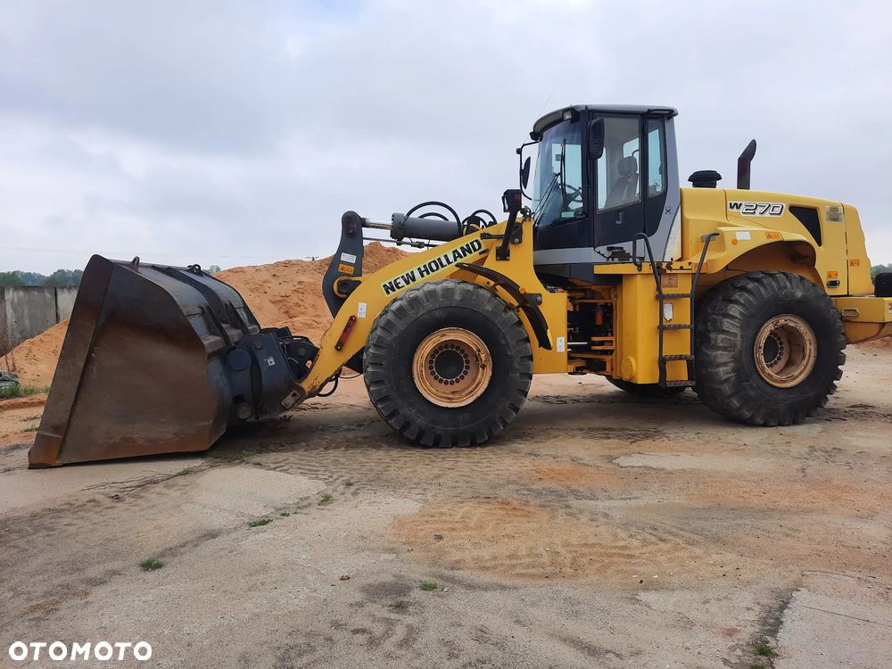 New Holland W270, wysoki wysyp, - 1