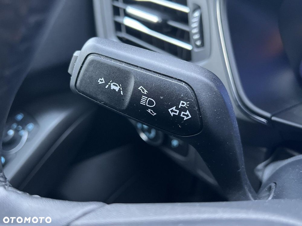 Ford Focus - 12