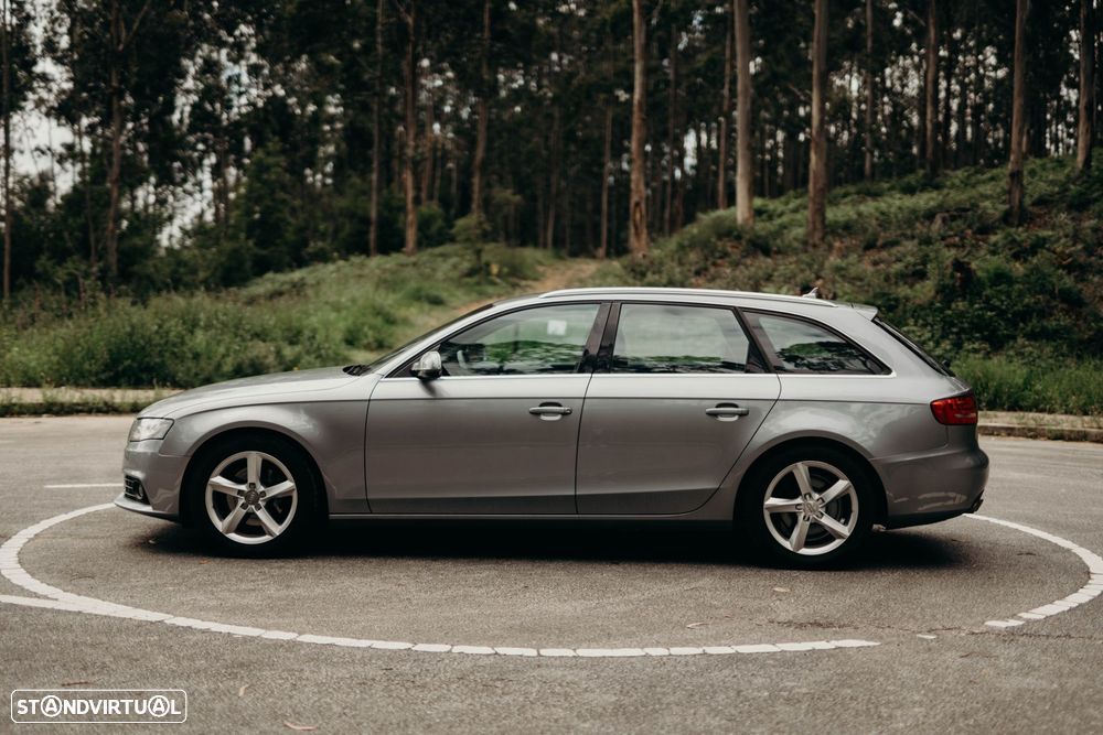 Audi A4 Avant 2.0 TDI Advance - 36