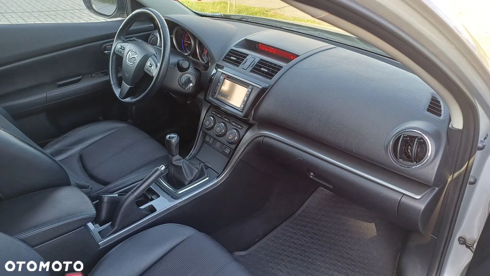 Mazda 6 Sport 2.2 CD DPF Dynamic - 11